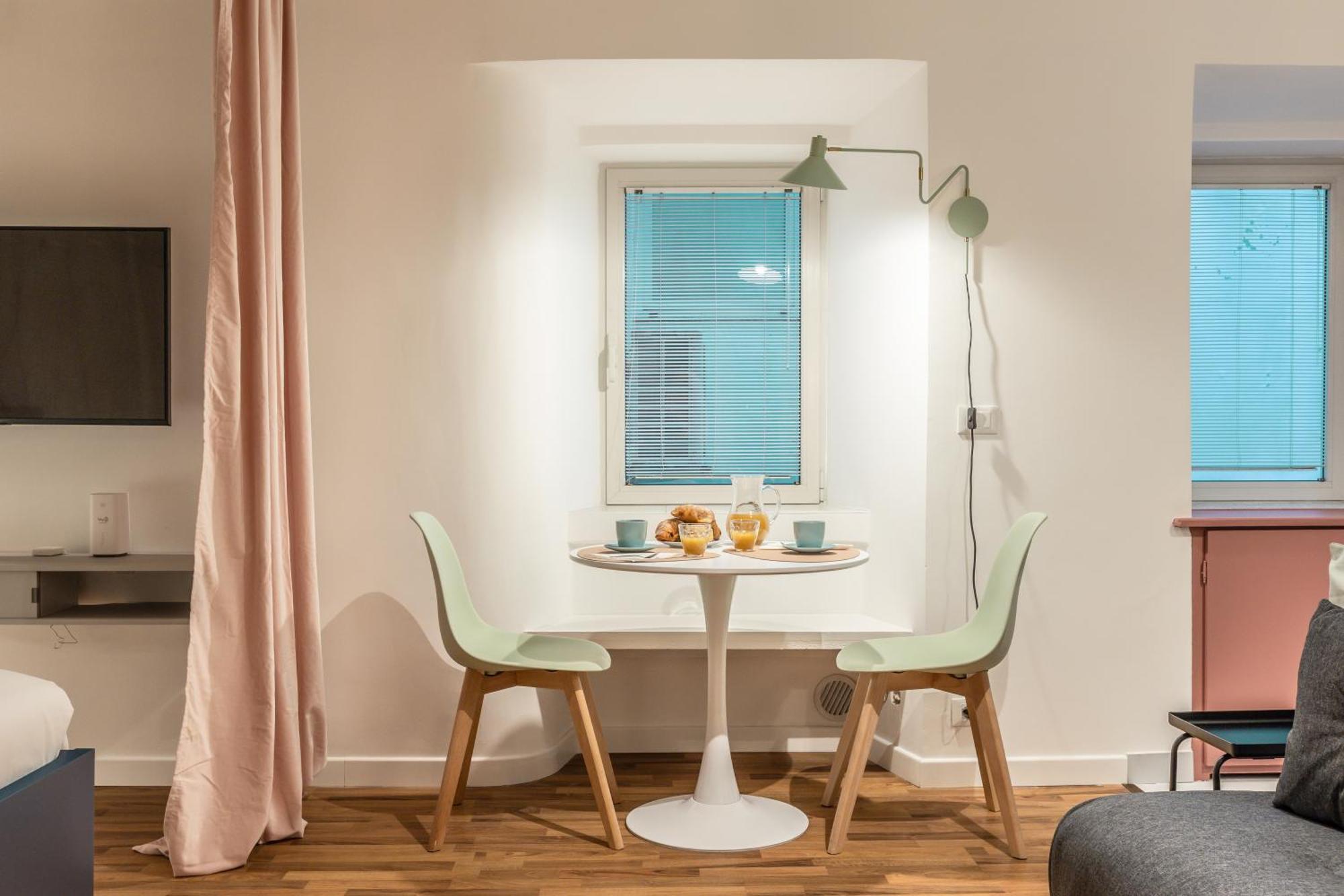 Piazza Unita D'Italia - Jr Suite Con Ac - Wi Fi - Park Convenzionato 트리에스테 외부 사진